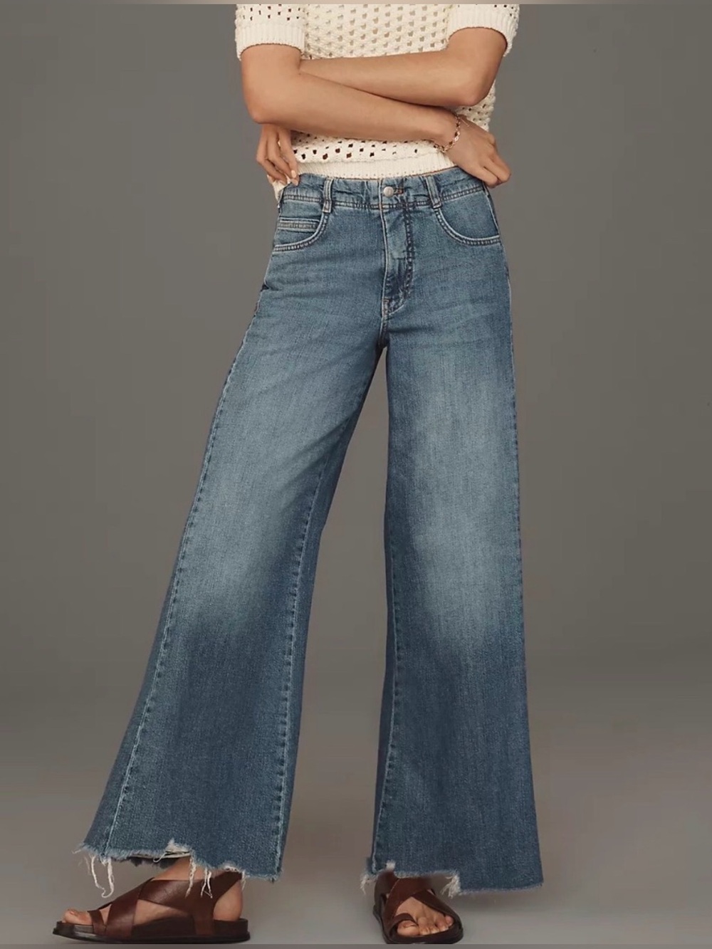Pilcro Women's Adi Regenerative Cotton Mid-Rise Flare Jeans Size 32P Petite 36”